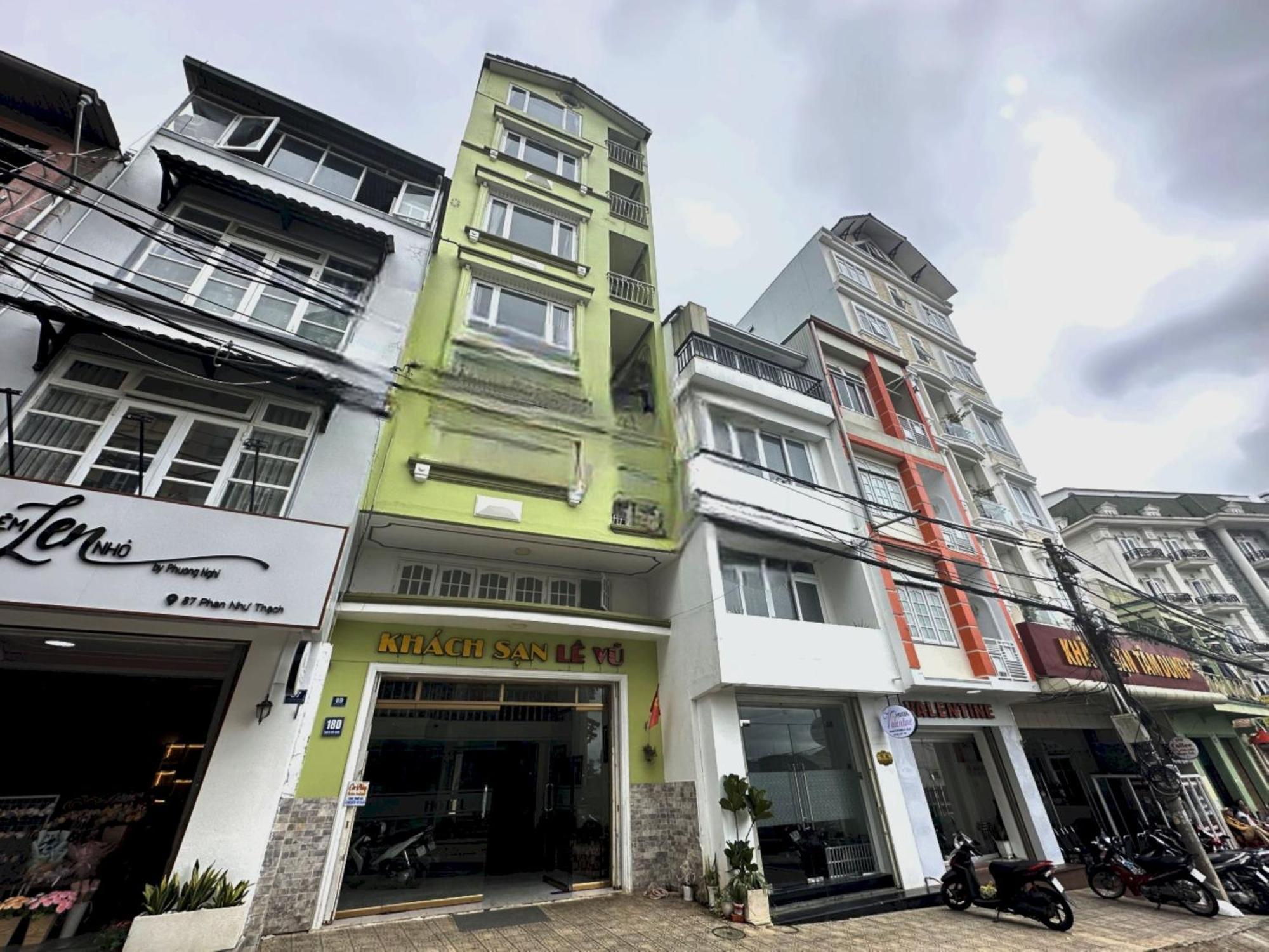 Oyo 1196 Le Vu Hotel Da Lat Buitenkant foto