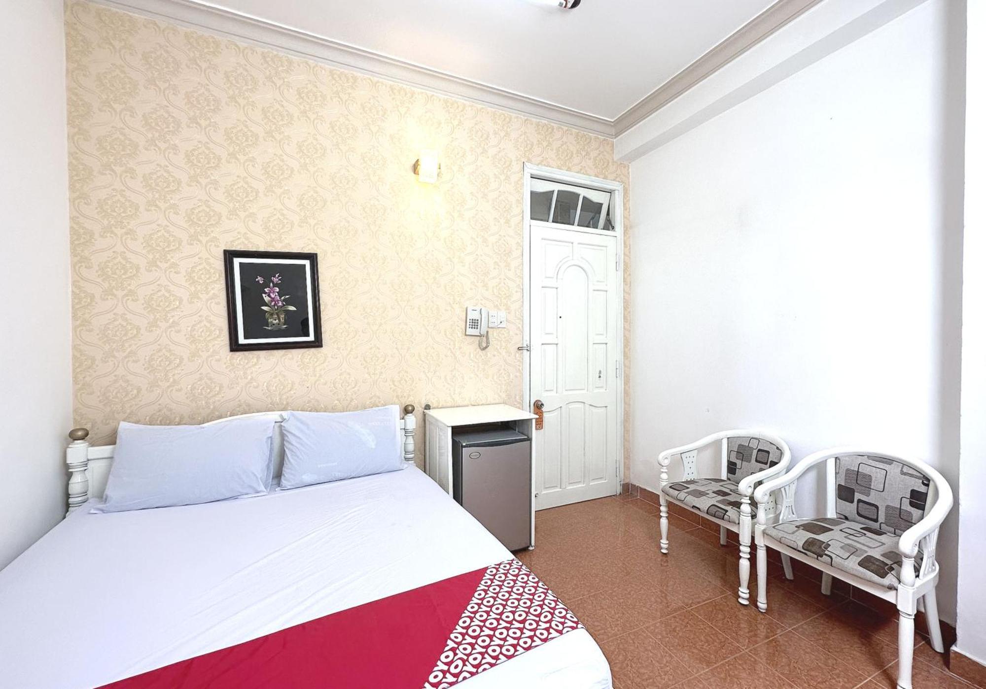 Oyo 1196 Le Vu Hotel Da Lat Buitenkant foto