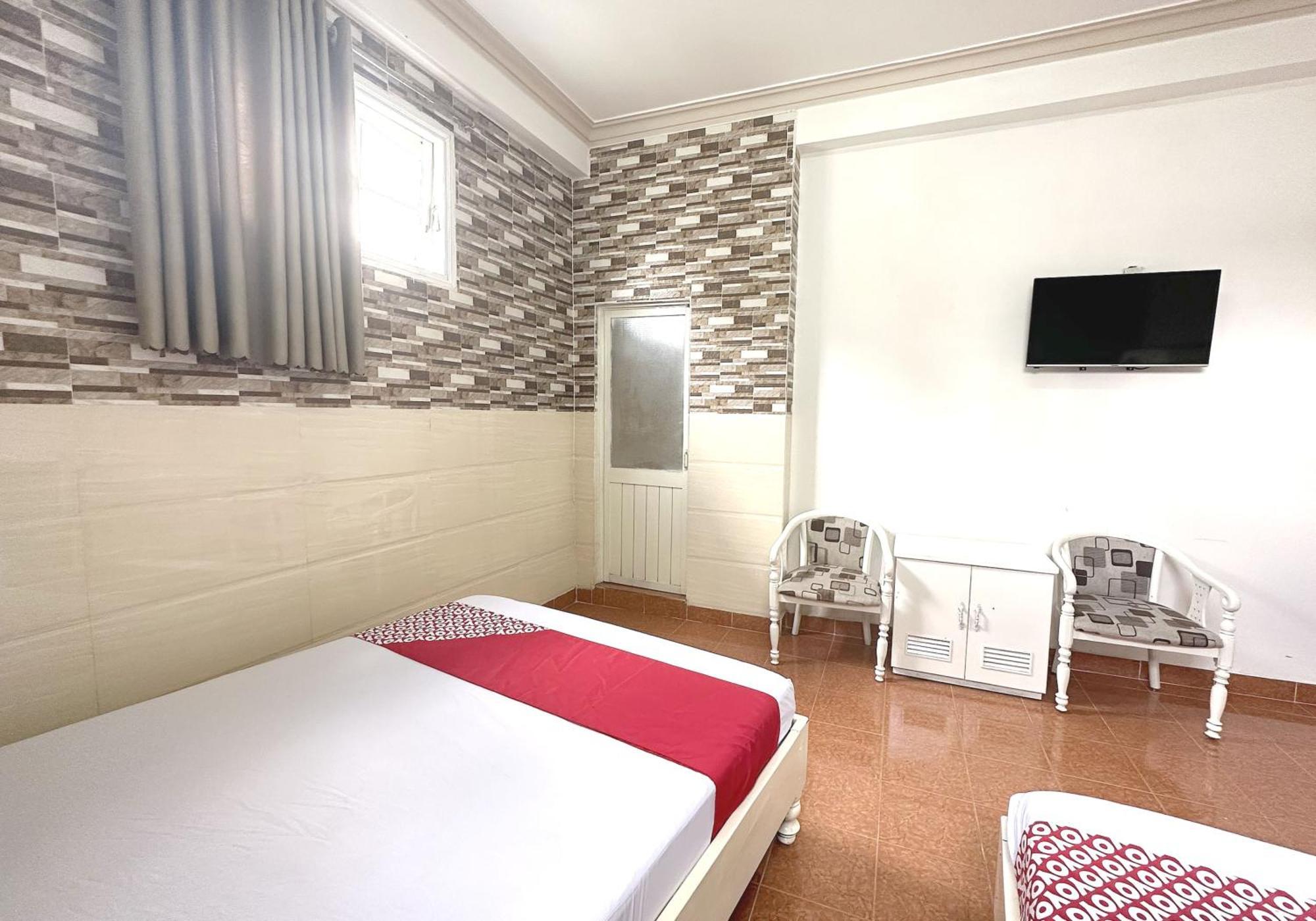 Oyo 1196 Le Vu Hotel Da Lat Buitenkant foto